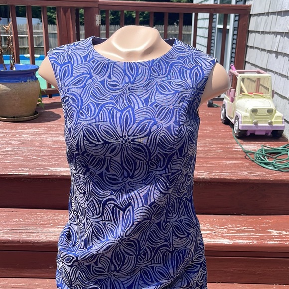 Tommy Hilfiger Dresses & Skirts - Tommy Hilfiger Blue Patterned Dress Sz 2/ straight fits sleeveless
